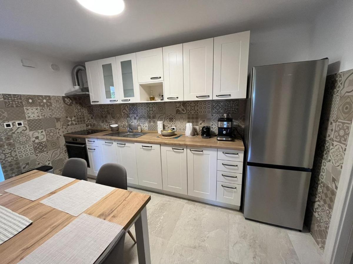 Apartment Hermes Lovran Luaran gambar