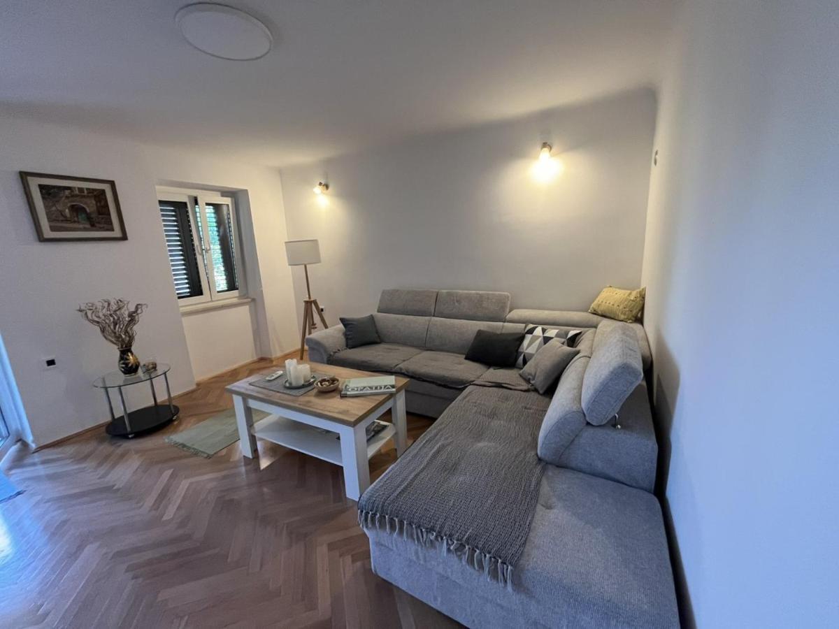 Apartment Hermes Lovran Luaran gambar